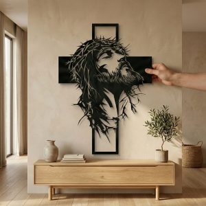 Moderna metāla sienas krusts | JESUMET